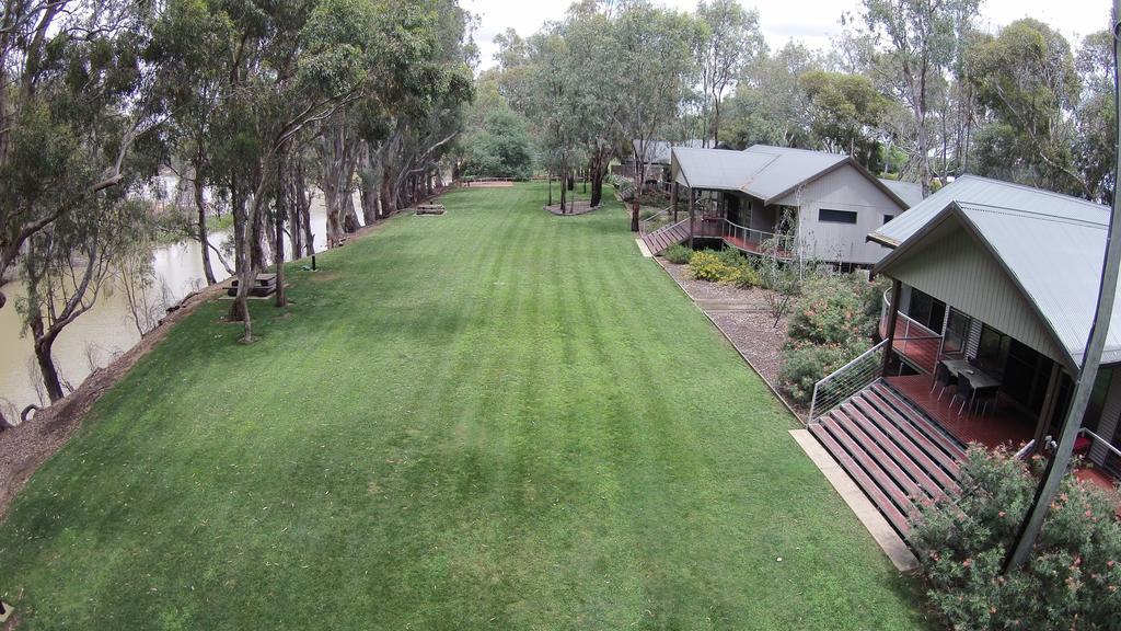 Riverspa Apartments Moama Quarto foto