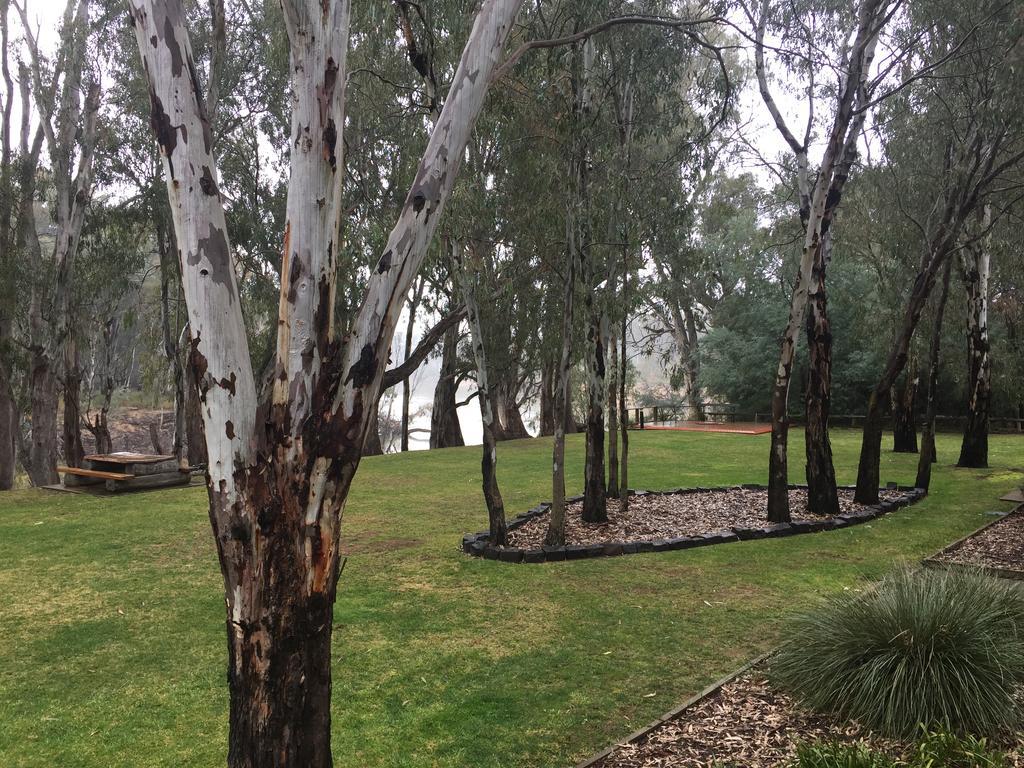 Riverspa Apartments Moama Exterior foto
